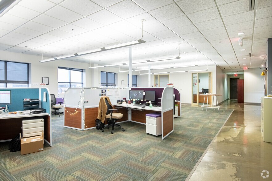 More Photos Of 4600 American Pky, Madison Office For Lease
