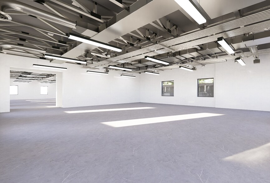 More Photos Of 2520 W Larpenteur Ave, Lauderdale Flex For Sale