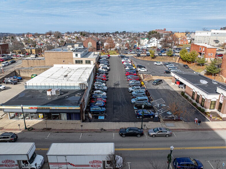 More Photos Of 90 W Chestnut St, Washington Office For Sale