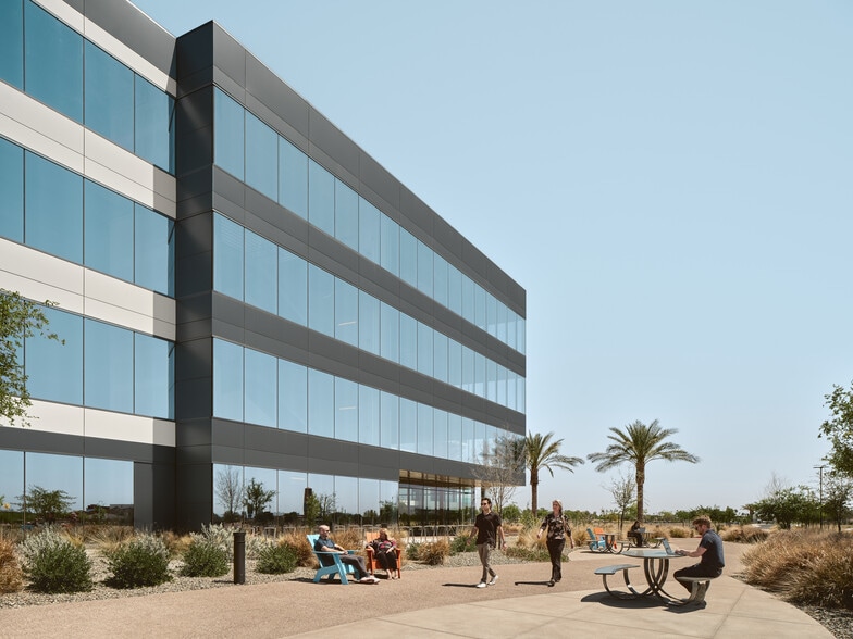 More Photos Of 2046 Riverview Auto Dr, Mesa Unknown For Lease