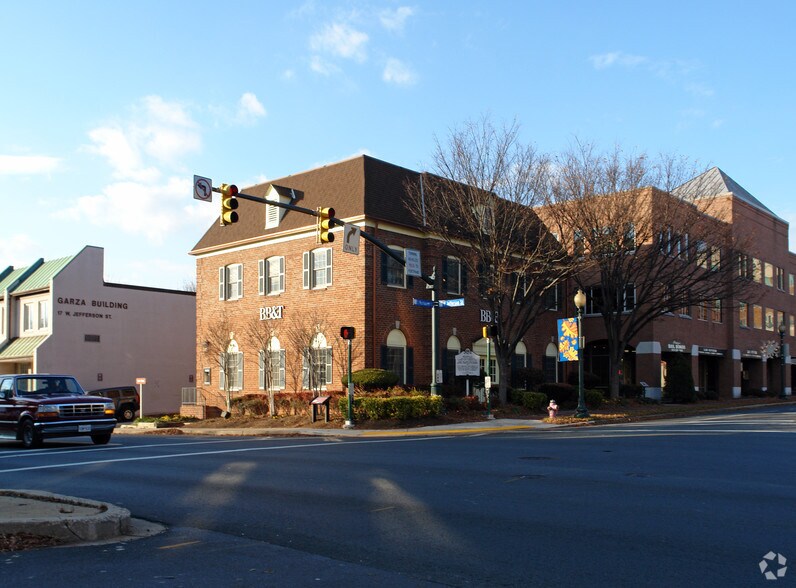 Primary Photo Of 99 S Washington St, Rockville General Retail For Sale