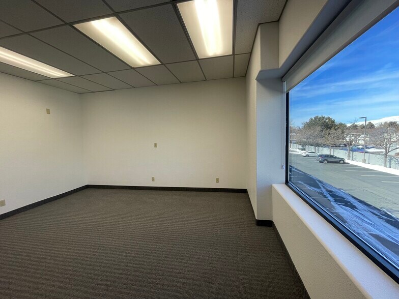 More Photos Of 1575 Delucchi Ln, Reno Office For Sale