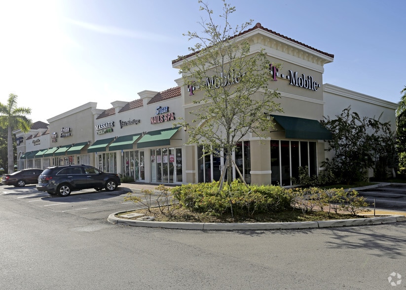 Primary Photo Of 1011-1021 W Hallandale Beach Blvd, Hallandale Unknown For Lease