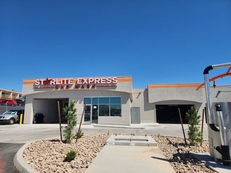 Primary Photo Of 1201 Stardust St, Reno Bowling Alley For Sale