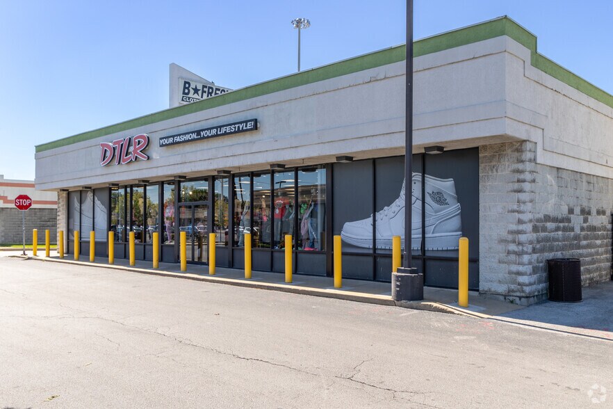 More Photos Of 5401 S Wentworth Ave, Chicago Unknown For Lease