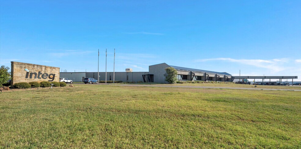 Primary Photo Of 700 W Loop 340, Waco Office For Lease
