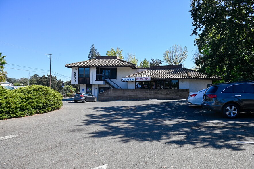 More Photos Of 5500 Madison Ave, Sacramento Office For Sale
