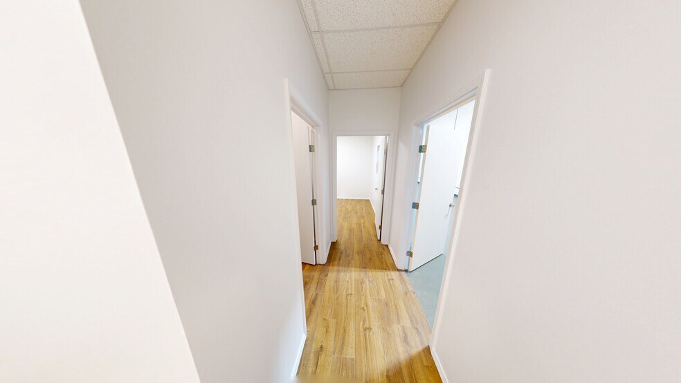 More Photos Of 405 Tillery St, Austin Distribution For Lease