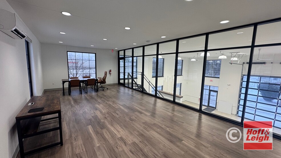 More Photos Of 402 S Elmwood Ave, Medina General Retail For Sale