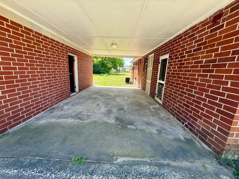 More Photos Of 86050 Pages Dairy Rd, Yulee Office For Sale