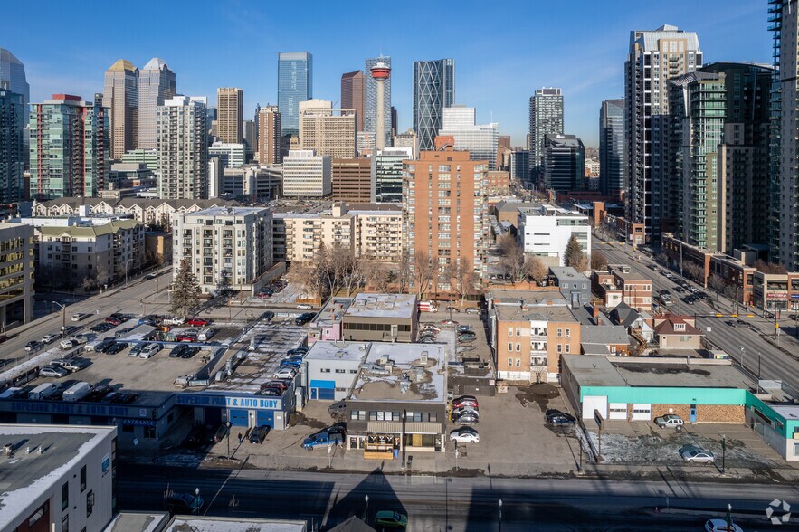 More Photos Of 122 17th Ave SE, Calgary Storefront Retail Office For Lease