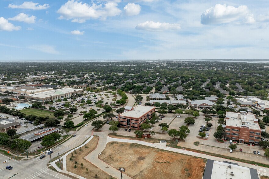 More Photos Of 3101 Churchill Dr, Flower Mound Medical For Lease
