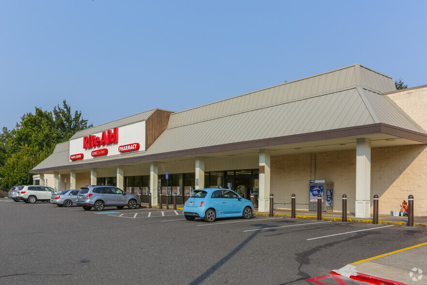 More Photos Of 5415 SW Beaverton Hillsdale Hwy, Portland Freestanding For Lease
