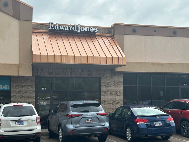 More Photos Of 5312 Sheridan Lake Rd, Rapid City Storefront For Lease