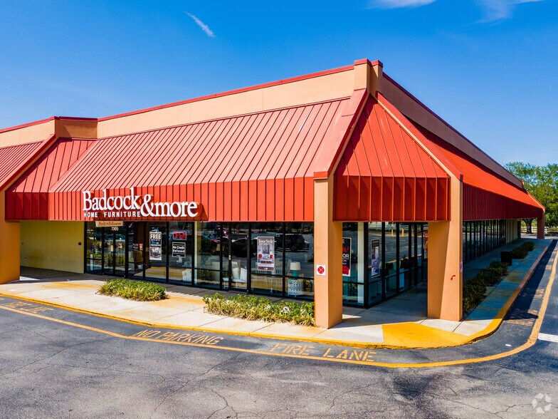 More Photos Of 7101-7321 State Road 54, New Port Richey Unknown For Lease