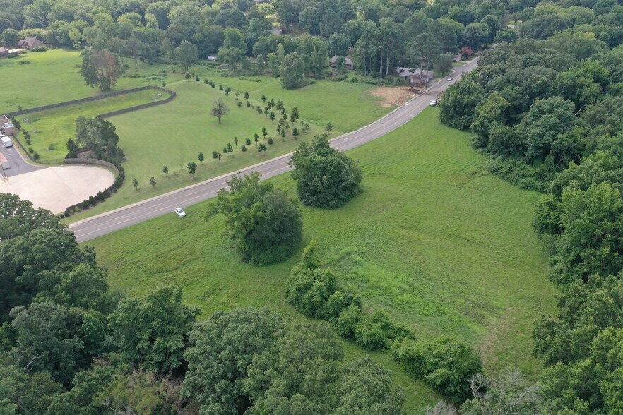 More Photos Of S Vancouver Ave @ W Main, Russellville Land For Sale