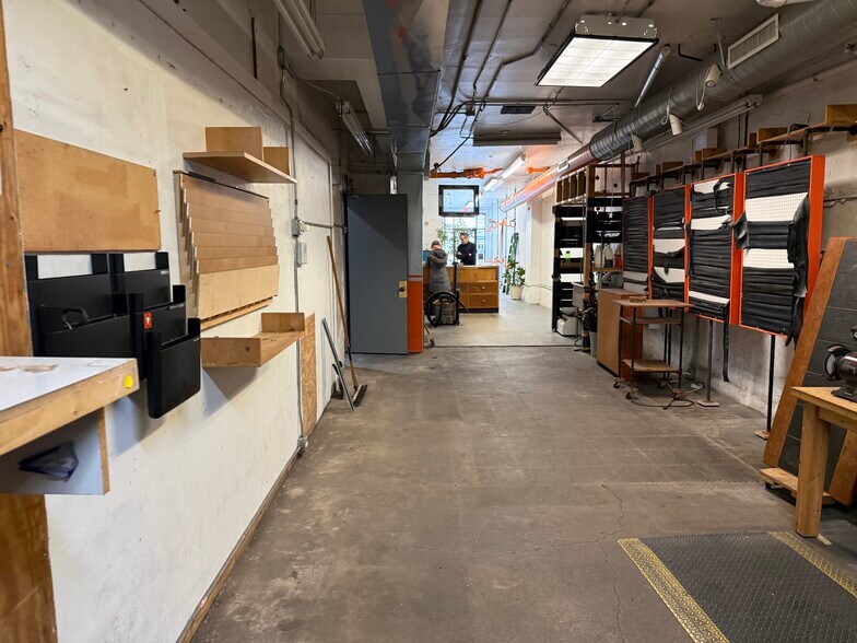 More Photos Of 1424 Lake St, Evanston Storefront Retail Residential For Lease