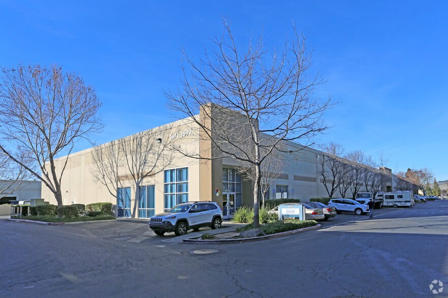 Primary Photo Of 1671-1699 Atlantic Ct, Union City Warehouse For Lease