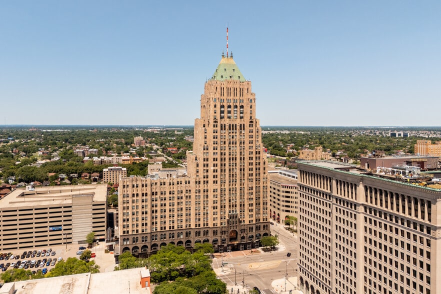 More Photos Of 3011 W Grand Blvd, Detroit Office For Lease