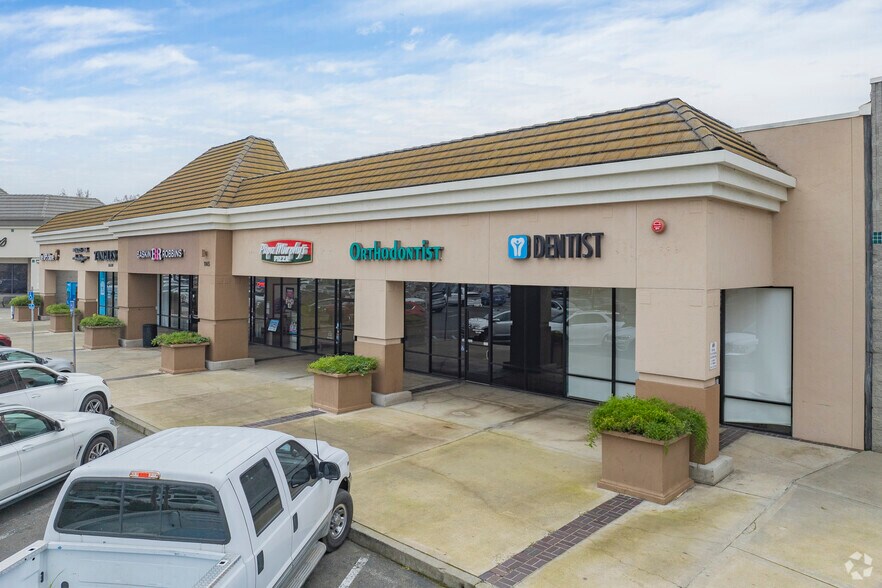 More Photos Of 1145 2nd St, Brentwood General Retail For Lease