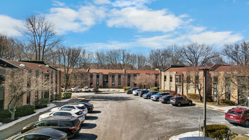 More Photos Of 55 Old Turnpike Rd, Nanuet Office For Lease