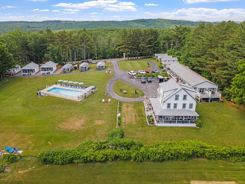 More Photos Of 291 Endicott St N, Laconia Hotel For Sale