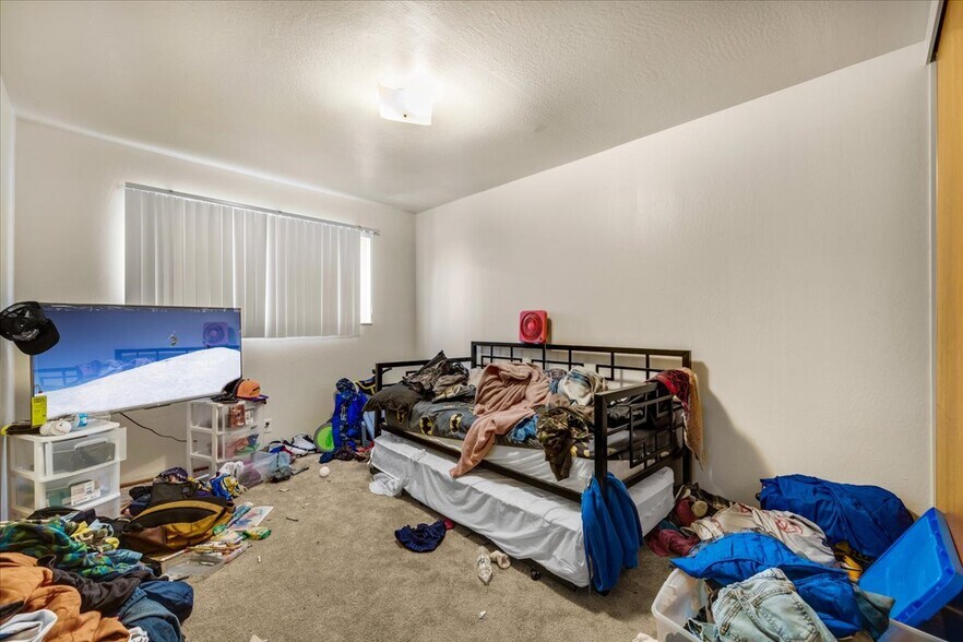More Photos Of 236 Haas Ave, San Leandro Apartments For Sale