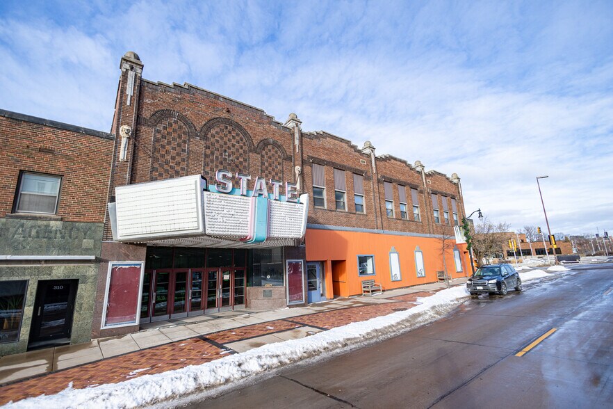 More Photos Of 312 Eau Claire St, Eau Claire Movie Theatre For Sale