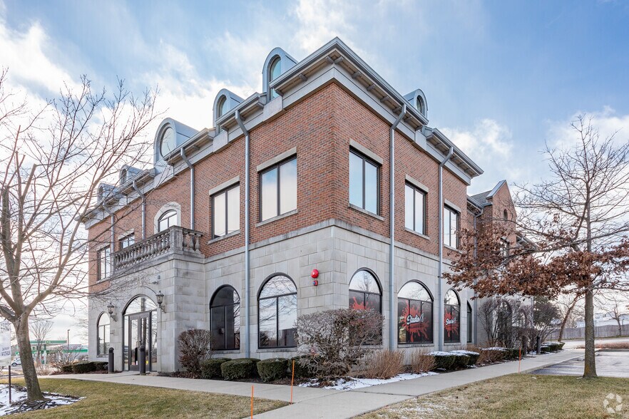 More Photos Of 440-442 Milwaukee Ave, Lincolnshire Medical For Lease