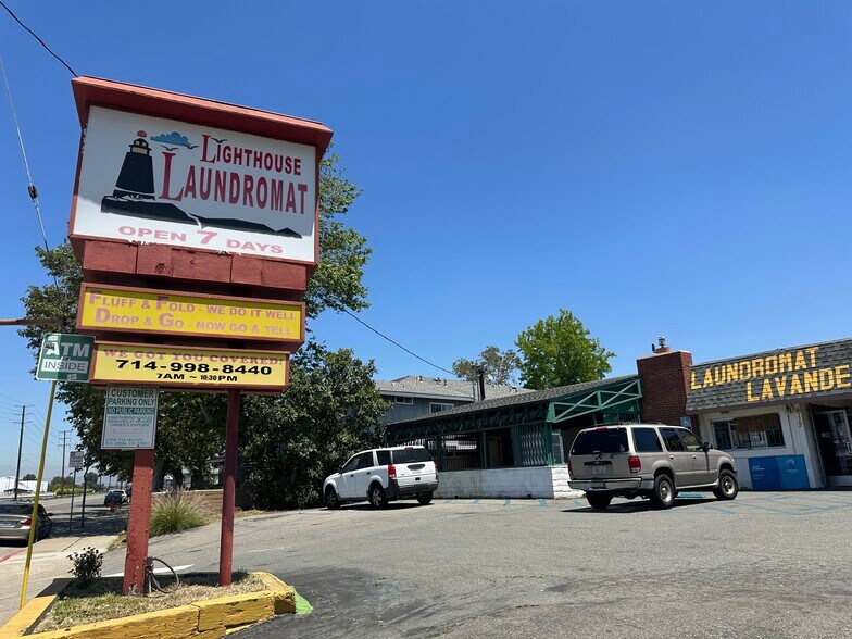 More Photos Of 2117 Orange Olive Rd, Orange Freestanding For Sale