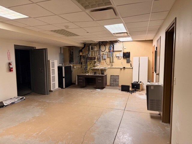 More Photos Of 305 Main St, Firth Bank For Sale