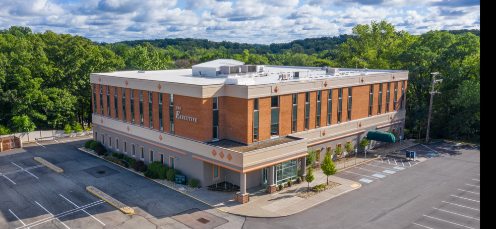 Primary Photo Of 8150 Perry Hwy, Pittsburgh Medical For Lease