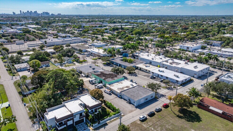 More Photos Of 3496 NE 12th Ter, Oakland Park Warehouse For Sale
