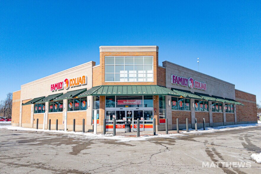 Primary Photo Of 1315 N Water St, Decatur Drugstore For Sale