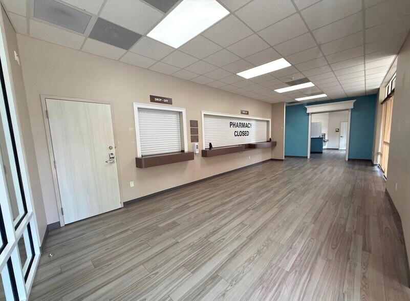 More Photos Of 1657 Taylor Rd, Port Orange Unknown For Lease