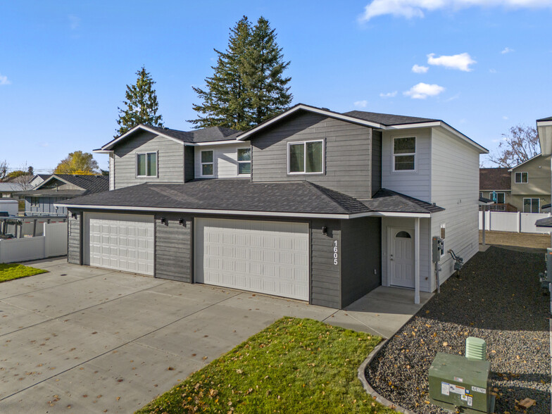 Primary Photo Of 1603 N Manifold Ln, Spokane Valley Apartments For Sale