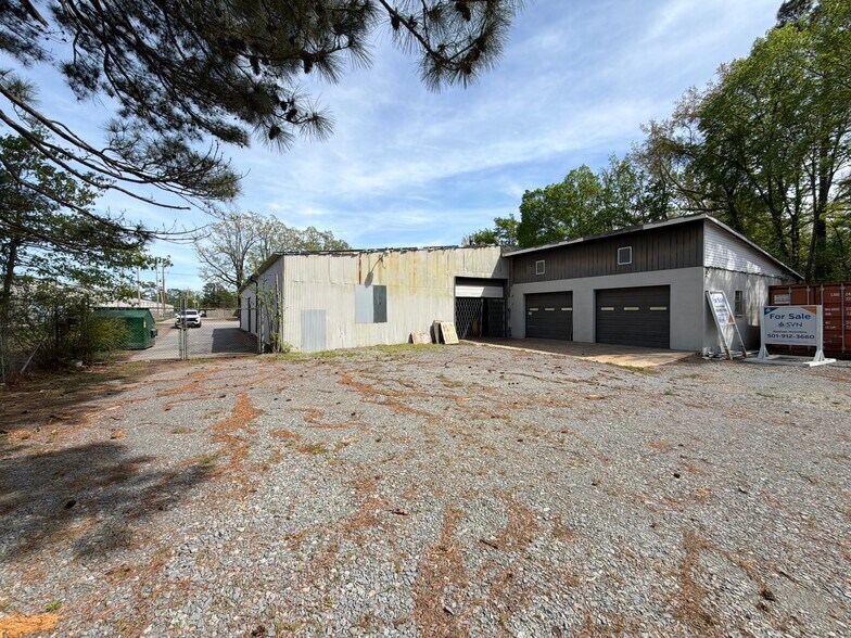 More Photos Of 7900 Doyle Springs Rd, Little Rock Warehouse For Sale