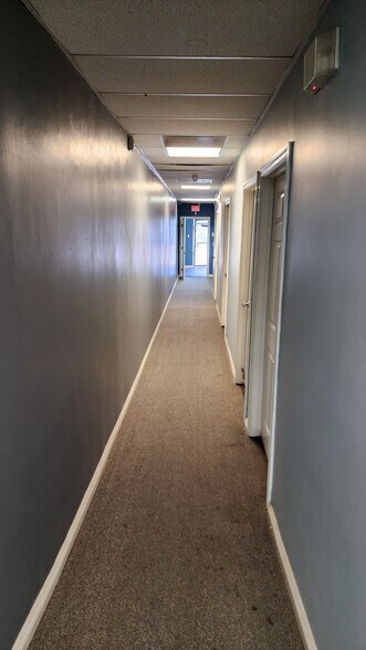 More Photos Of 11680-11682 Atlantic Ave, Lynwood Medical For Lease