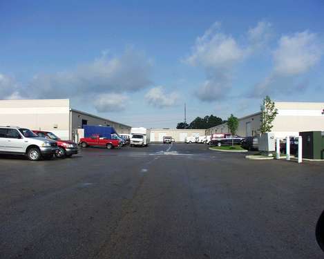 More Photos Of 6171 Huntley Rd, Worthington Flex For Lease