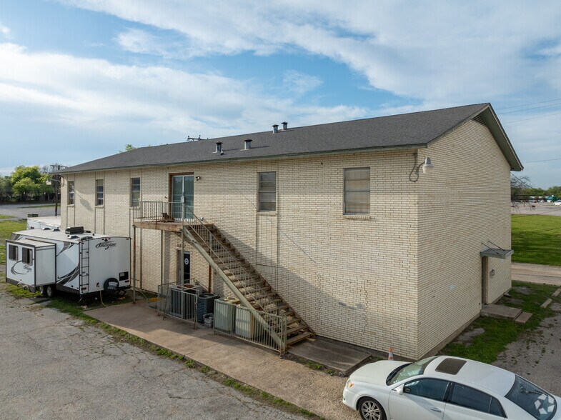 More Photos Of 1700 New York Ave, Arlington Coworking Space