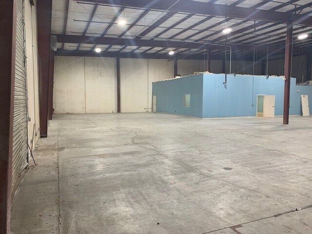 More Photos Of 7400 Technology Dr, West Melbourne Unknown For Lease