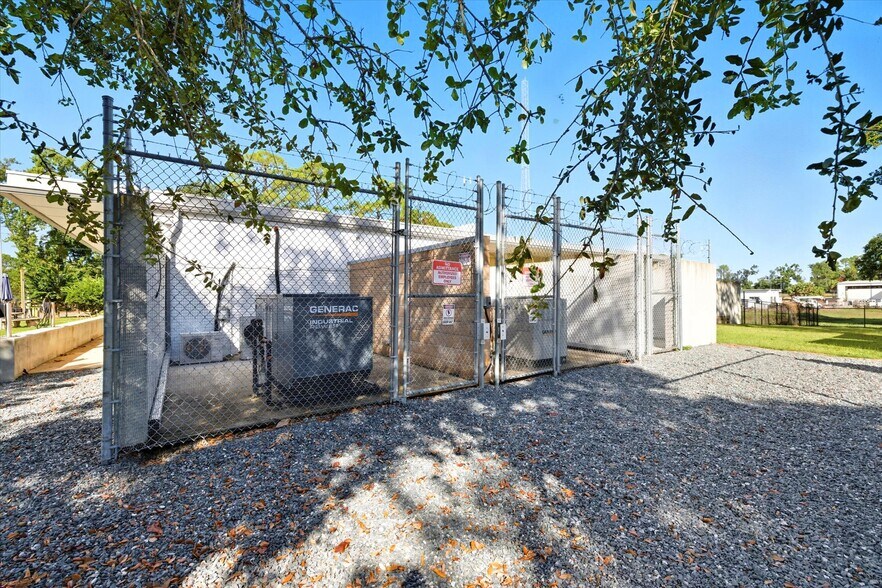 More Photos Of 1816 Old St Augustine Rd, Tallahassee Office For Sale