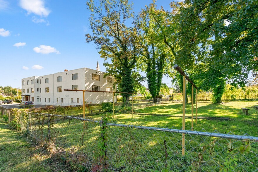 More Photos Of 5412 Annapolis Rd, Bladensburg Religious Facility For Sale