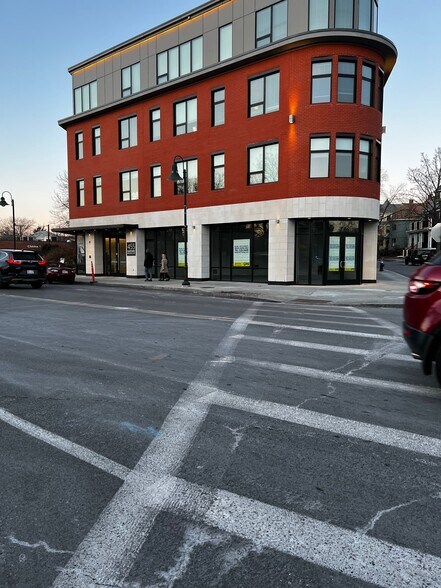 More Photos Of 455 Harvard St, Brookline Apartments For Lease