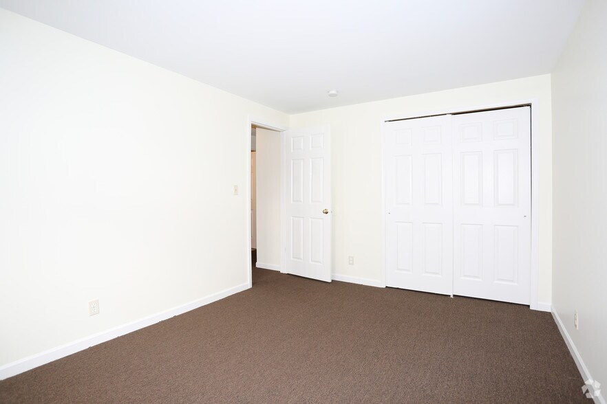 More Photos Of 190 Manhattan Ave, Buffalo Apartments For Sale