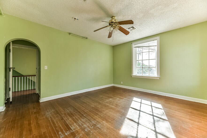 More Photos Of 1424 45th st, Galveston Land For Sale