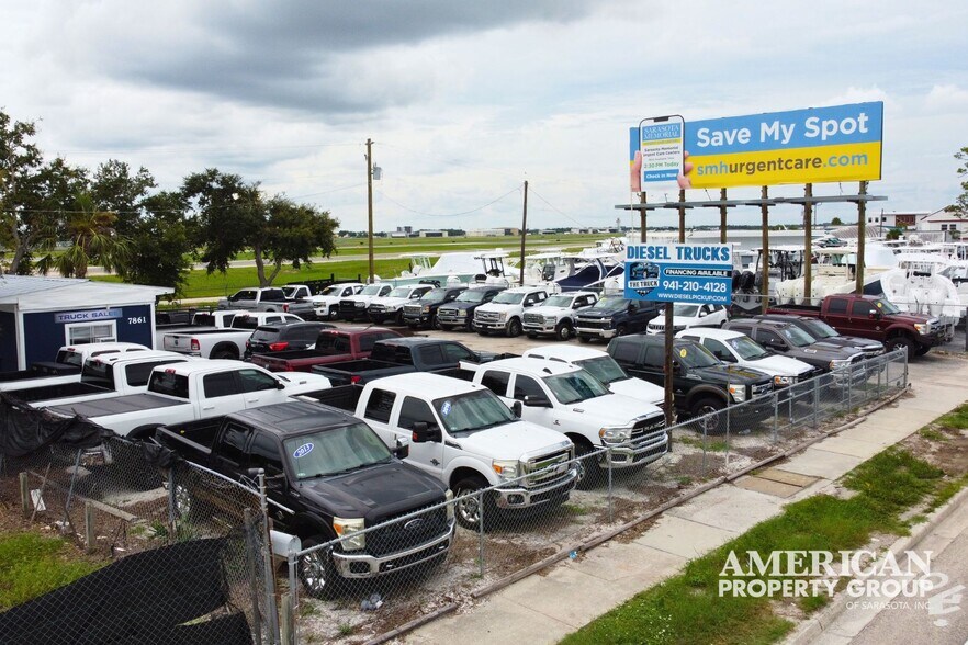 More Photos Of 7861 Tamiami Trl, Sarasota Auto Dealership For Lease