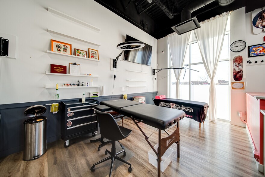 More Photos Of 6950-6970 76 Av NW, Edmonton Storefront Retail Office For Sale