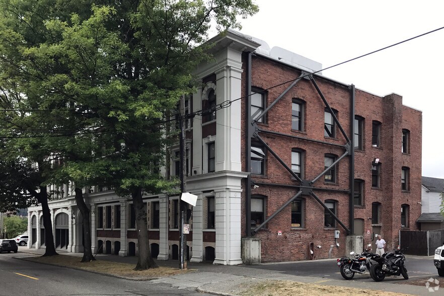 More Photos Of 105 14th Ave, Seattle Office For Lease