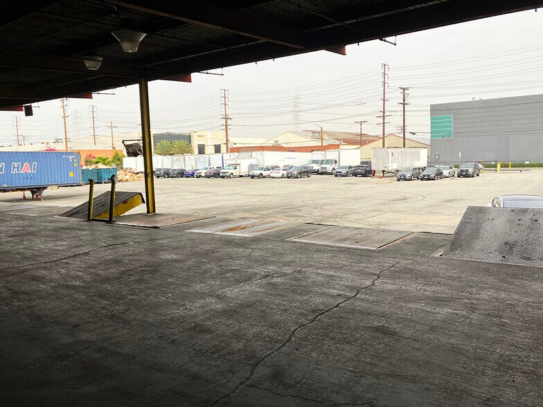 More Photos Of 4615 Alcoa Ave, Vernon Manufacturing For Lease